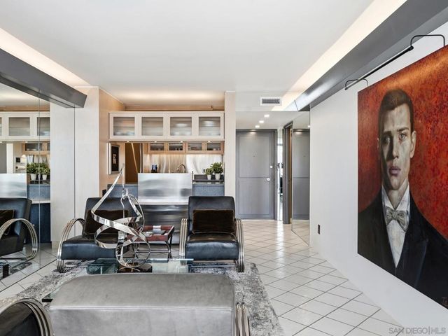1770 Avenida Del Mundo 1401, Coronado, CA 92118