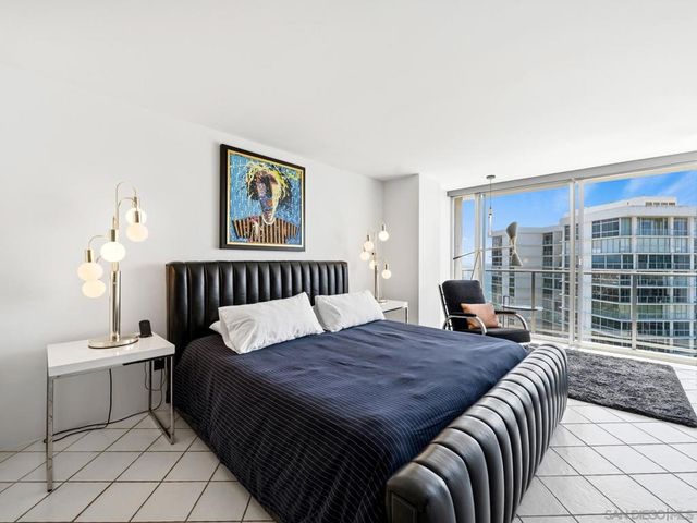 1770 Avenida Del Mundo 1401, Coronado, CA 92118