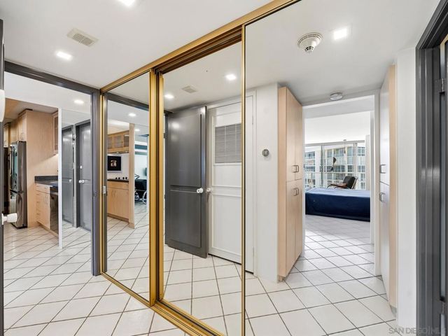 1770 Avenida Del Mundo 1401, Coronado, CA 92118