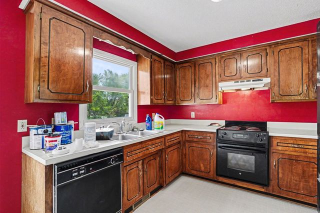 1315 Wennona Dr, Clarksville, TN 37042