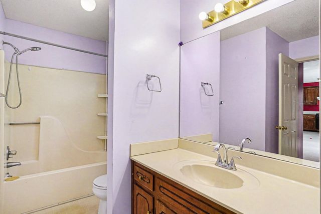 1315 Wennona Dr, Clarksville, TN 37042