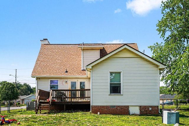 1315 Wennona Dr, Clarksville, TN 37042