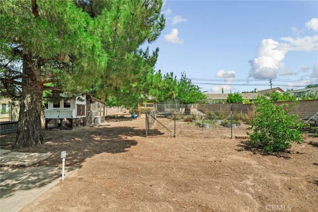 1063 Elm Avenue, Beaumont, CA 92223