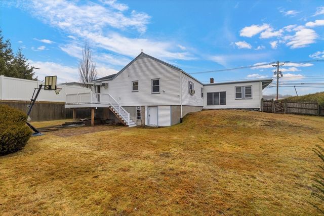 1845 Main St, Brockton, MA 02301