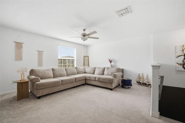 6469 BAR S BAR TRAIL, Zephyrhills, FL 33541