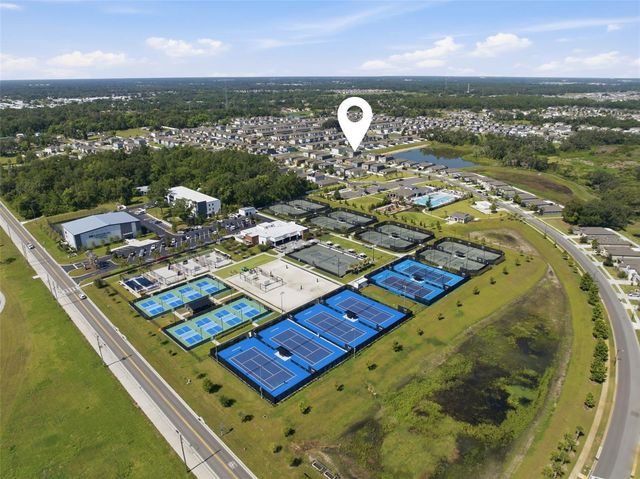 6469 BAR S BAR TRAIL, Zephyrhills, FL 33541