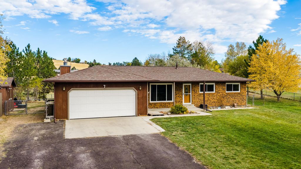 7 Country Estates Drive, Sheridan, WY 82801 photo 3