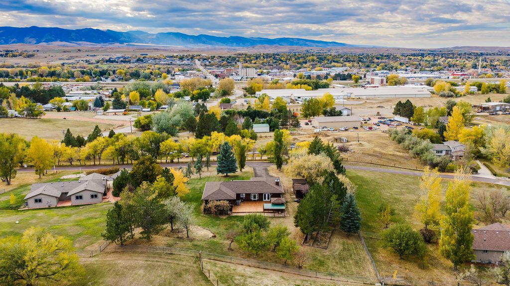 7 Country Estates Drive, Sheridan, WY 82801 photo 5