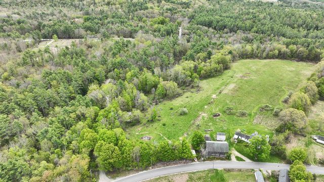 154 Putnam Hill Road, Lyndeborough, NH 03082