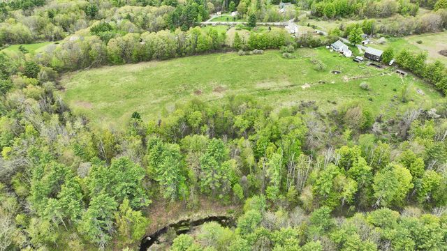 154 Putnam Hill Road, Lyndeborough, NH 03082
