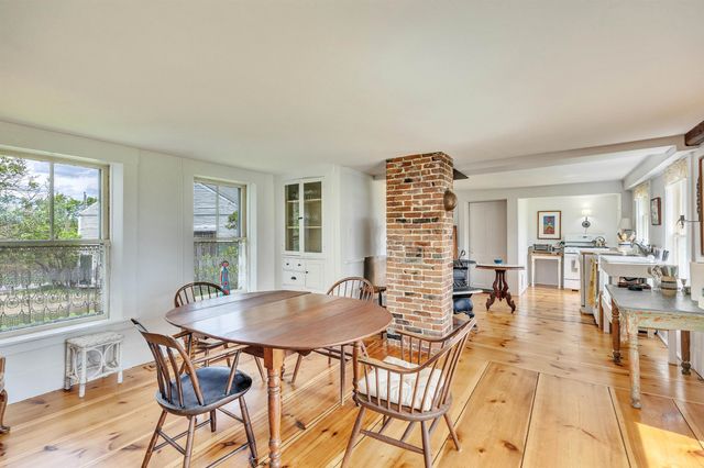 154 Putnam Hill Road, Lyndeborough, NH 03082