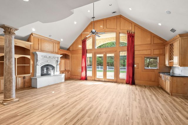 1910 Milrany Lane, Melissa, TX 75454