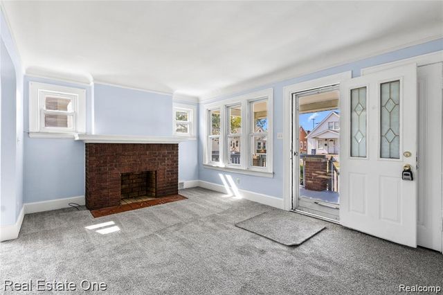 5444 Kenilworth Street, Dearborn, MI 48126