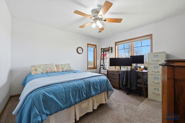 304 WILLOW DR, Spearfish, SD 57783