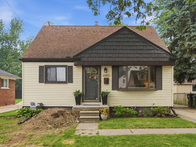 23801 Beverly Street, St Clair Shores, MI 48082