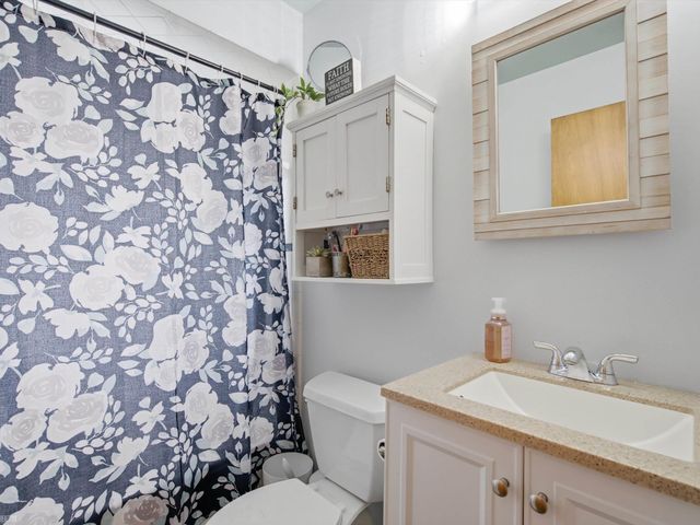 23801 Beverly Street, St Clair Shores, MI 48082