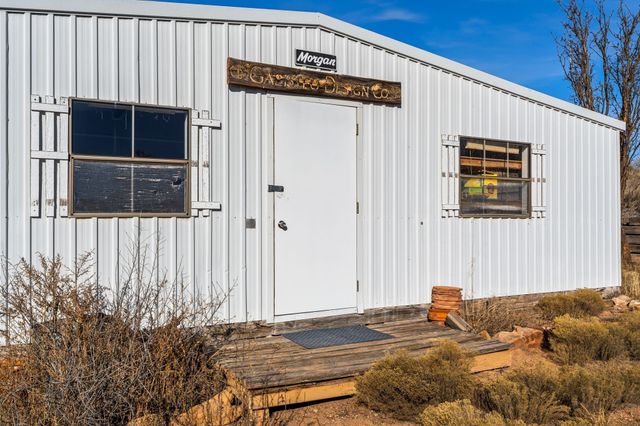 919 Camino Los Abuelos, Galisteo, NM 87540