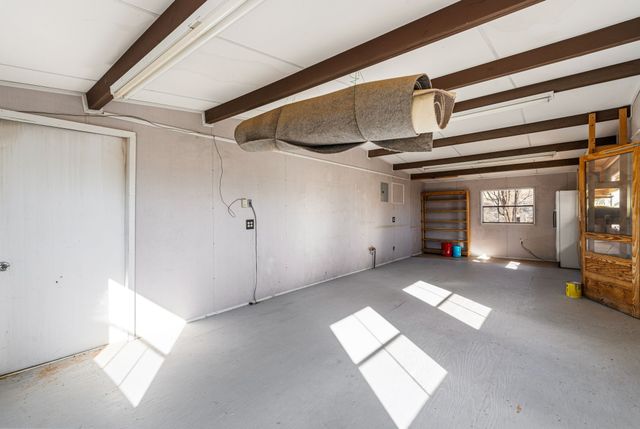 919 Camino Los Abuelos, Galisteo, NM 87540