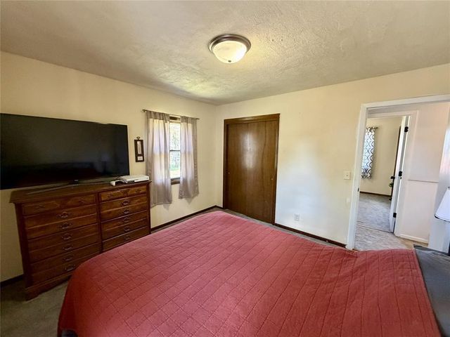3214 Robin Road, Eau Claire, WI 54703