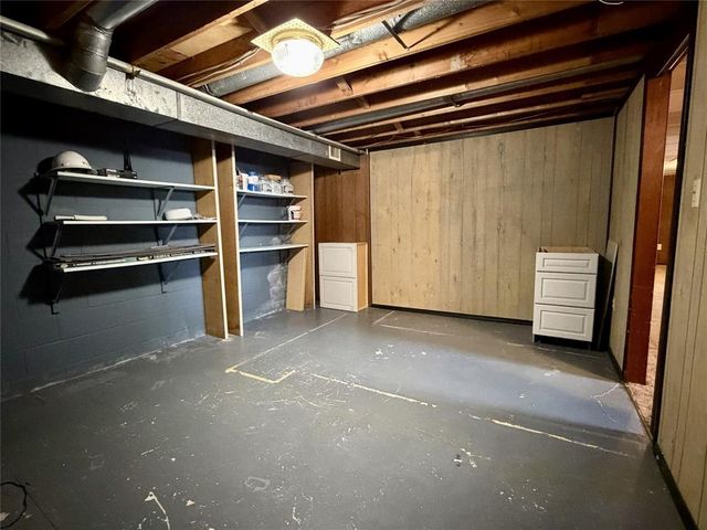 3214 Robin Road, Eau Claire, WI 54703