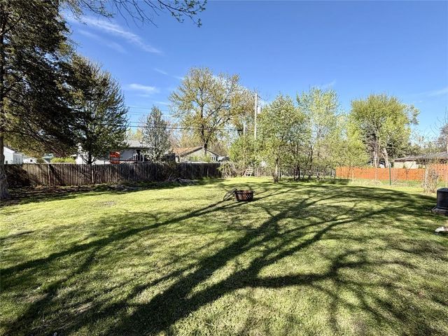 3214 Robin Road, Eau Claire, WI 54703