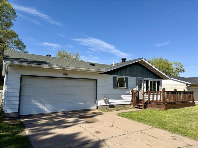 3214 Robin Road, Eau Claire, WI 54703