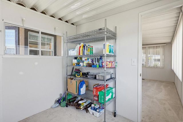 15420 Olde Highway 80 SPC 56, El Cajon, CA 92021