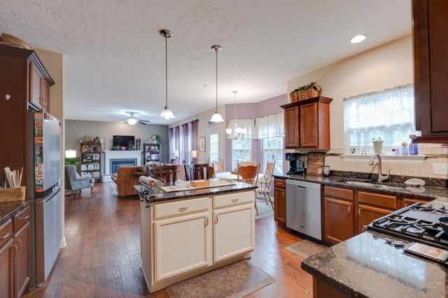 1212 Sundown Ct, Antioch, TN 37013