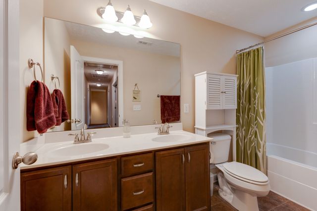 1212 Sundown Ct, Antioch, TN 37013