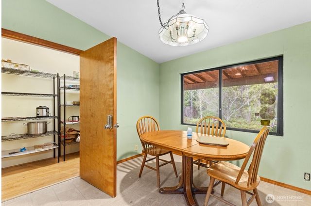 19510 215th Street E, Orting, WA 98360