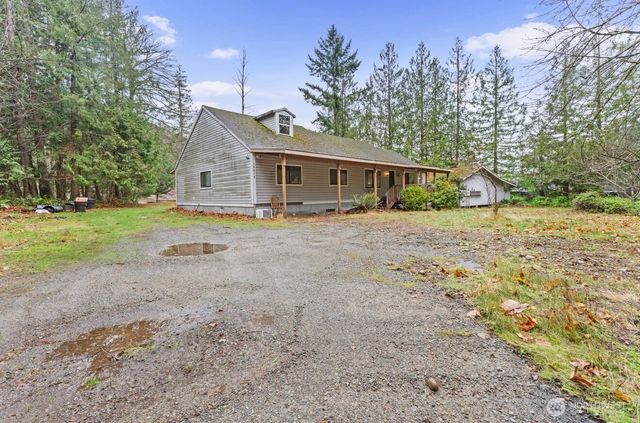 19510 215th Street E, Orting, WA 98360