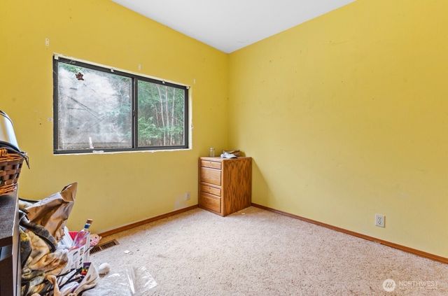 19510 215th Street E, Orting, WA 98360