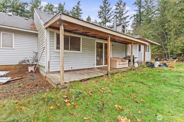 19510 215th Street E, Orting, WA 98360