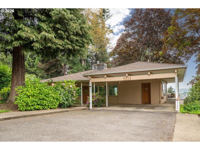 2012 GREINER St, Eugene, OR 97405