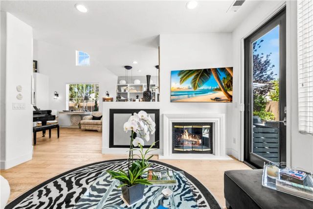 7651 Park Field Circle, Huntington Beach, CA 92648