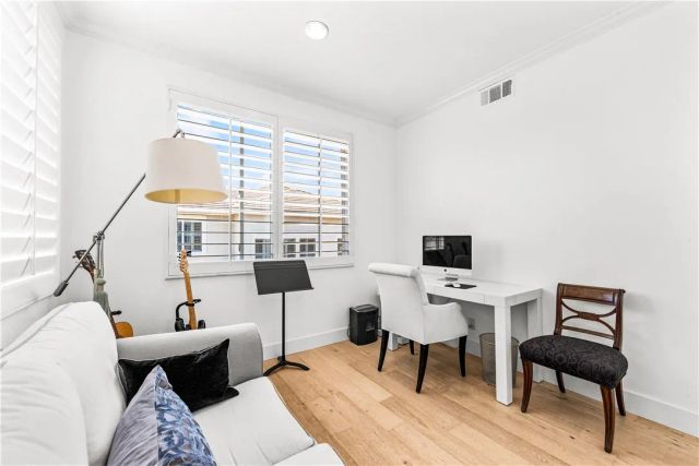 7651 Park Field Circle, Huntington Beach, CA 92648