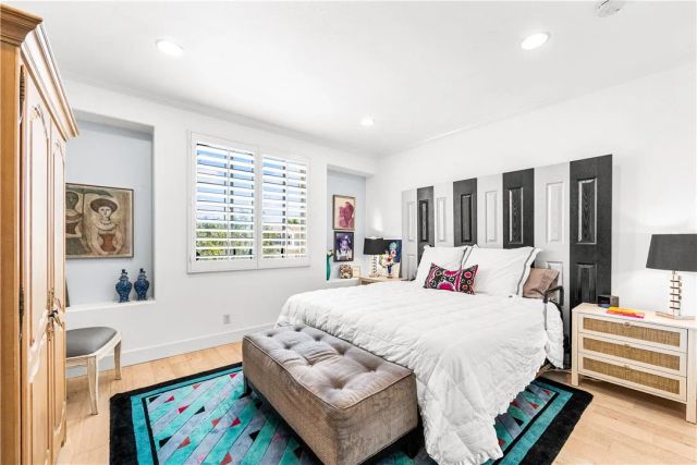 7651 Park Field Circle, Huntington Beach, CA 92648
