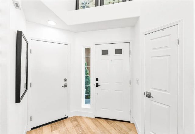 7651 Park Field Circle, Huntington Beach, CA 92648