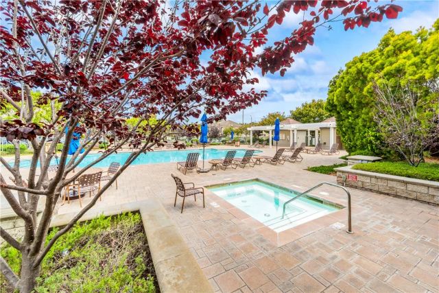 7651 Park Field Circle, Huntington Beach, CA 92648