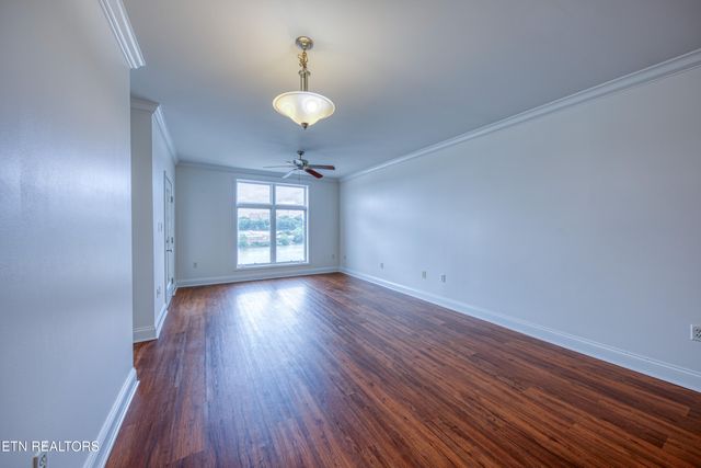 3001 River Towne Way, Knoxville, TN 37920