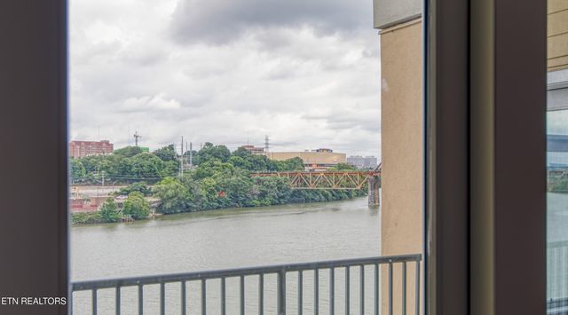 3001 River Towne Way, Knoxville, TN 37920