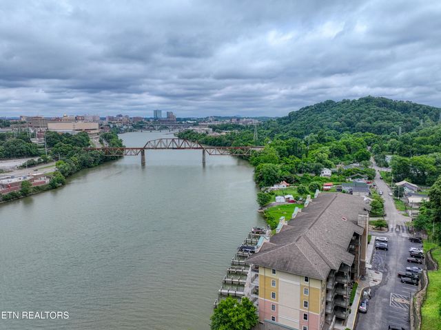 3001 River Towne Way, Knoxville, TN 37920