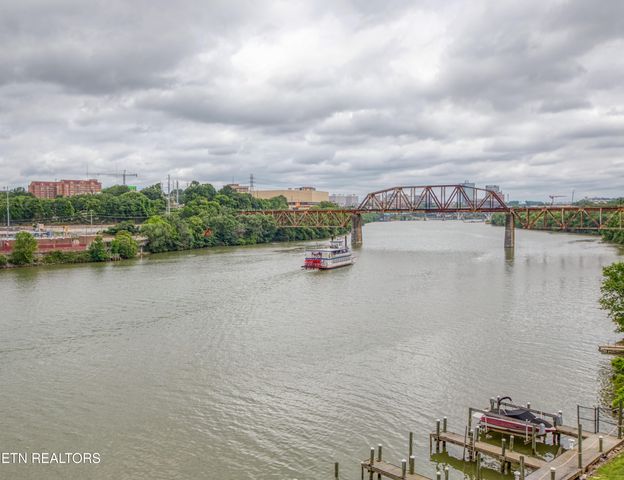 3001 River Towne Way, Knoxville, TN 37920