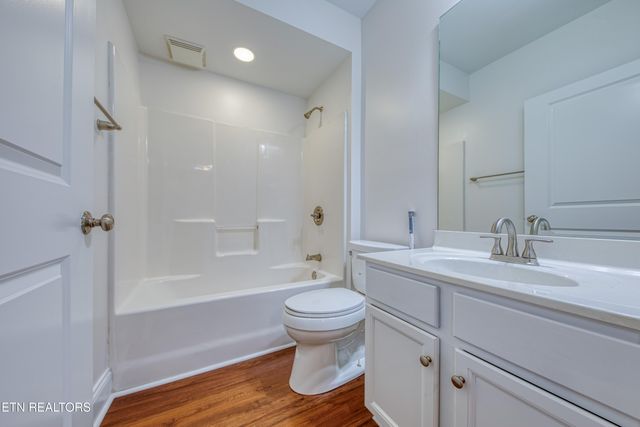 3001 River Towne Way, Knoxville, TN 37920