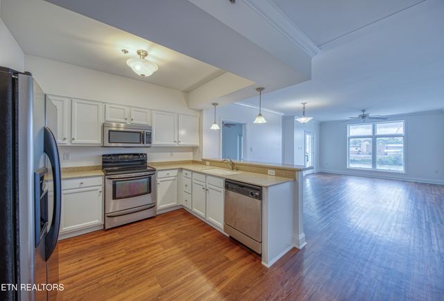 3001 River Towne Way, Knoxville, TN 37920