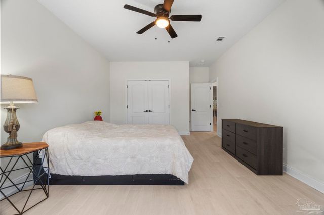 6355 E Bay Blvd, Gulf Breeze, FL 32563