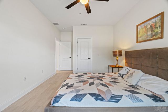 6355 E Bay Blvd, Gulf Breeze, FL 32563