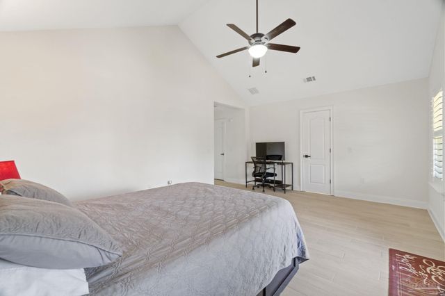 6355 E Bay Blvd, Gulf Breeze, FL 32563