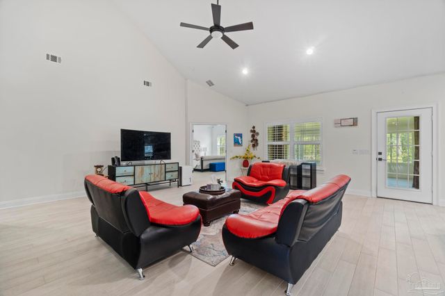 6355 E Bay Blvd, Gulf Breeze, FL 32563