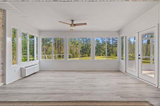 6355 E Bay Blvd, Gulf Breeze, FL 32563